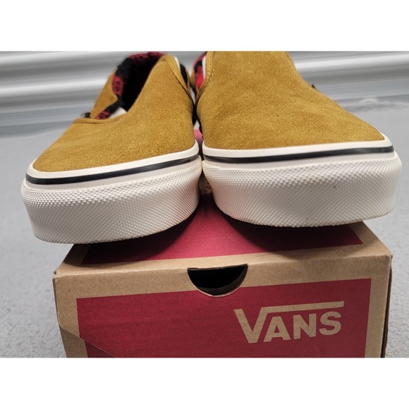 Vans Shoes Mens 6.5 Womens 8 Mustard Suede Fleece Lined Classic Slip-On Cozy Hug - Picture 5 of 8